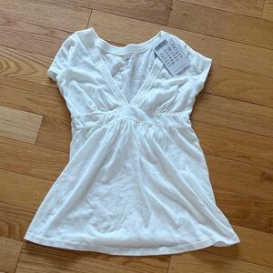 White V-Neck Short Sleeve Top